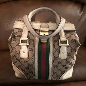AUTHENTIC VINTAGE GUCCI🍁BAG